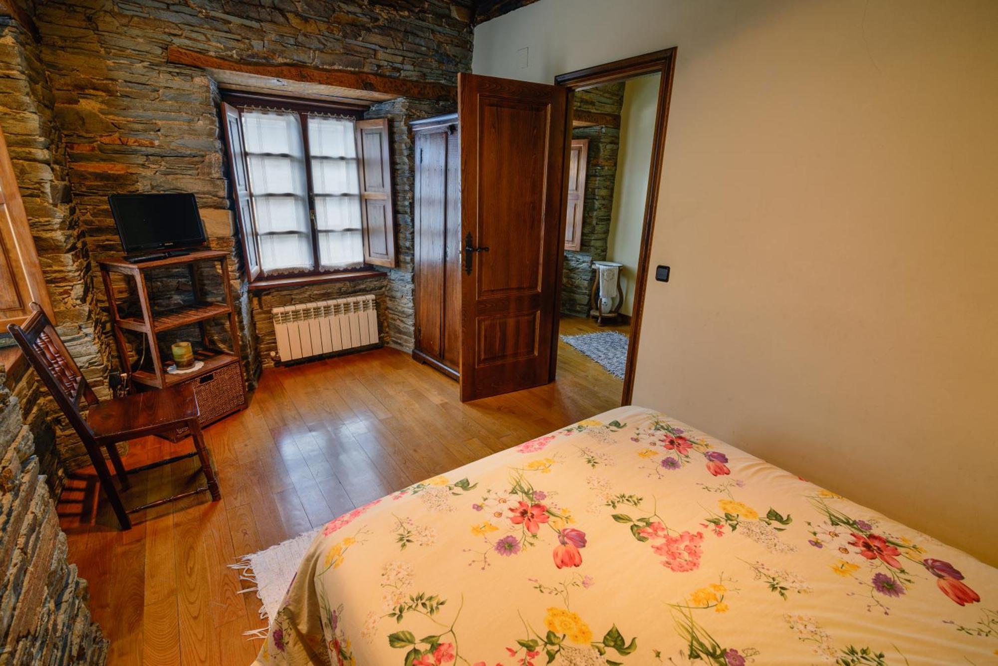 A Casoa II Apartman Santa Eulalia de Oscos Kültér fotó